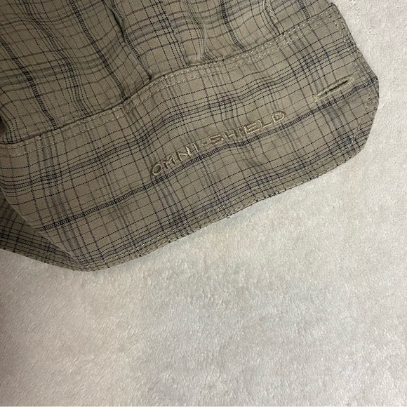 Columbia Omni-Shield Button Down Shirt Plaid Silver Buttons Zipper Pocket - Picture 8 of 9